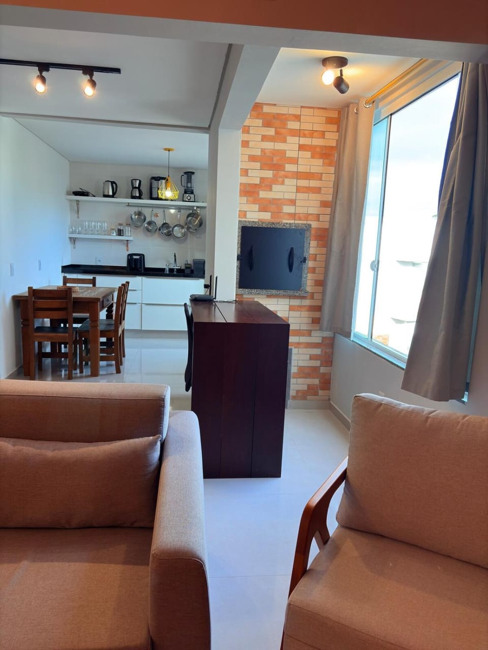 Apartamento com ar-condicionado, Wi-Fi no Campeche e estacionamento gratuito Apartment in Florianopolis