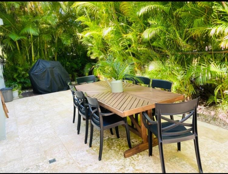 Patio, BBQ facilities, Dining area