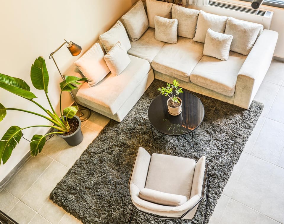 Living room, Seating area