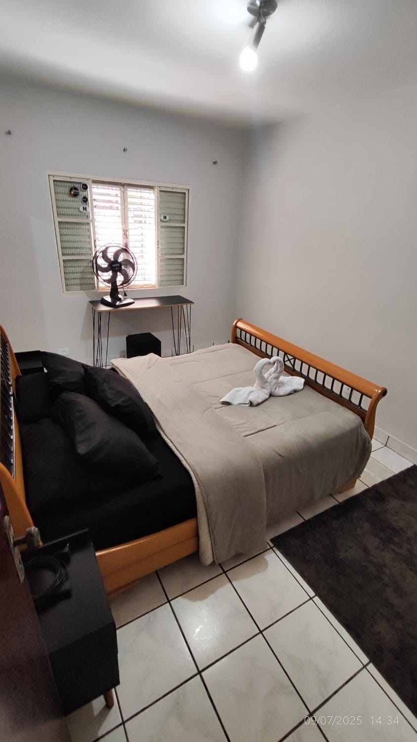 Quarto Individual CAMA QUEEN muito perto do Aeroporto GRU Vacation rental in Guarulhos