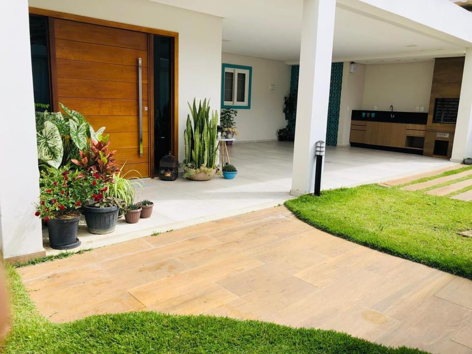 Patio, Facade/entrance, BBQ facilities, Garden