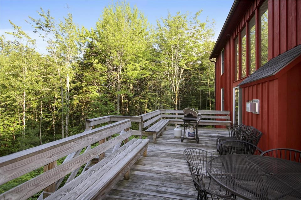 Redwood House in Stowe