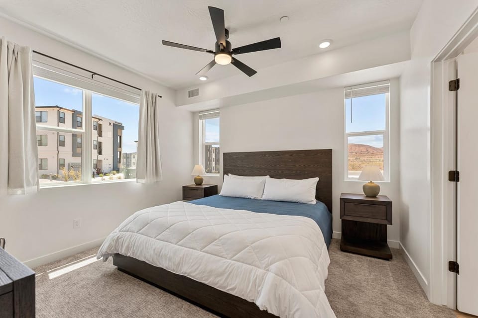 Comfort at Cliff Side condo Apartment in Washington