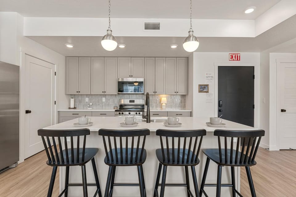 Comfort at Cliff Side condo Apartment in Washington