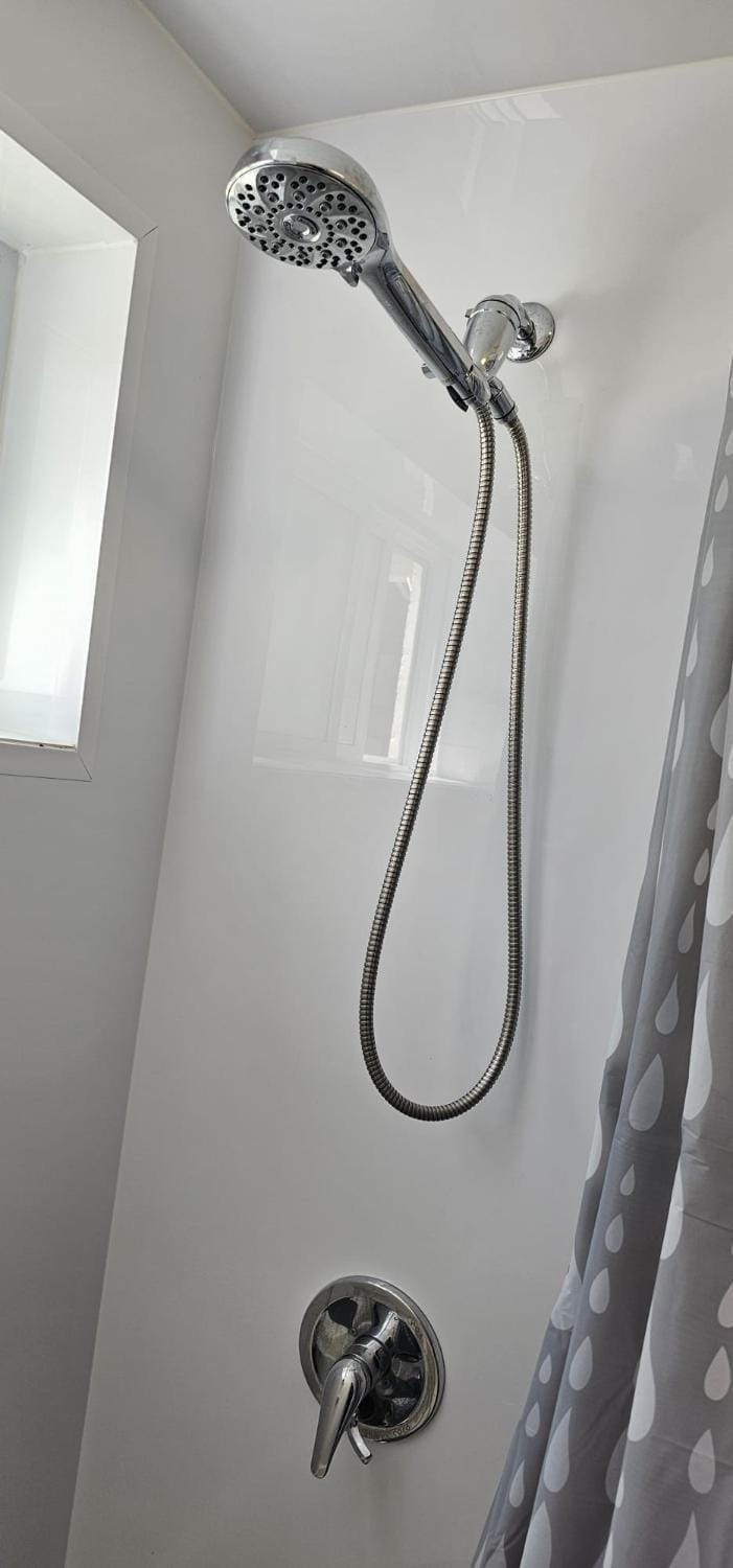 Deluxe Room in a Cozy Apt Inn in Saint John