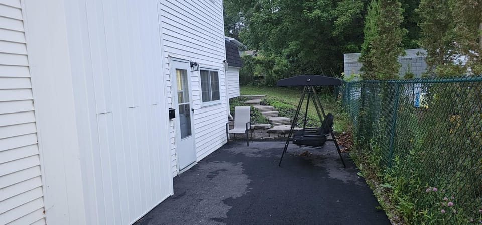 Deluxe Room in a Cozy Apt Inn in Saint John