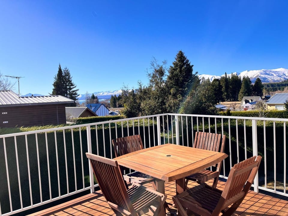 Patio, Seating area, Mountain view