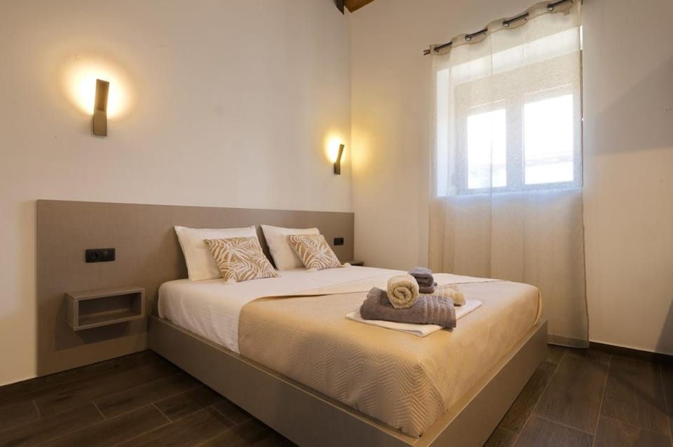 4 Lemons Luxury Studios Hotel in Halkidiki