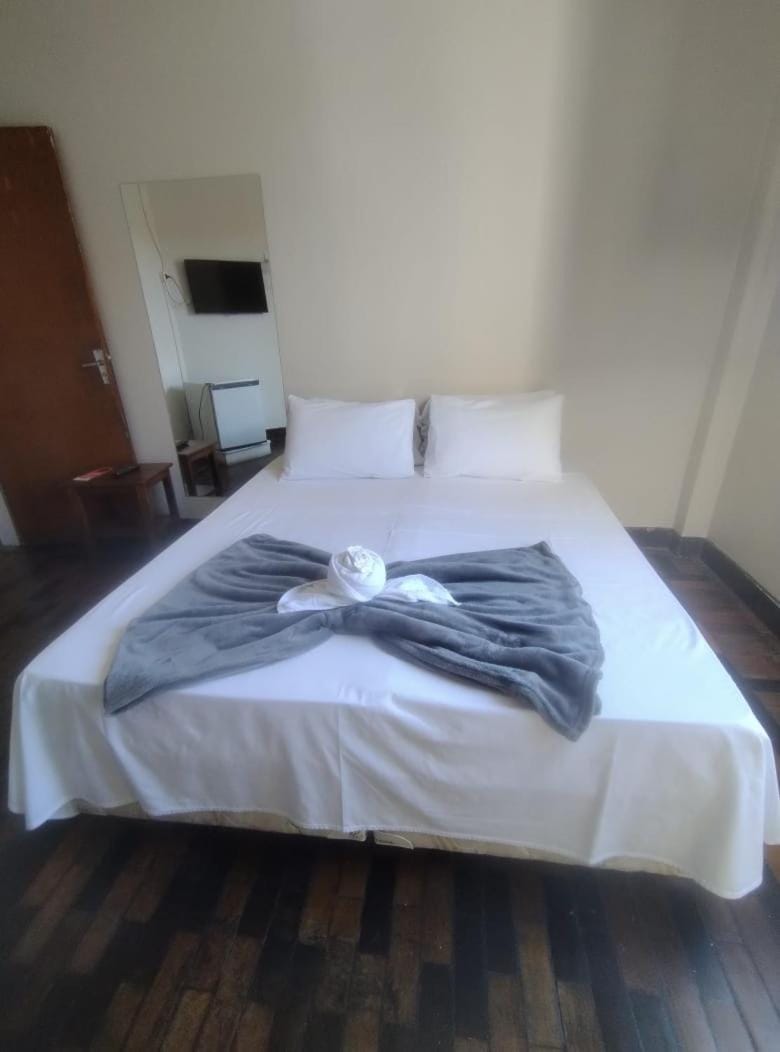 TV and multimedia, Breakfast, Parking, internet, air conditioner