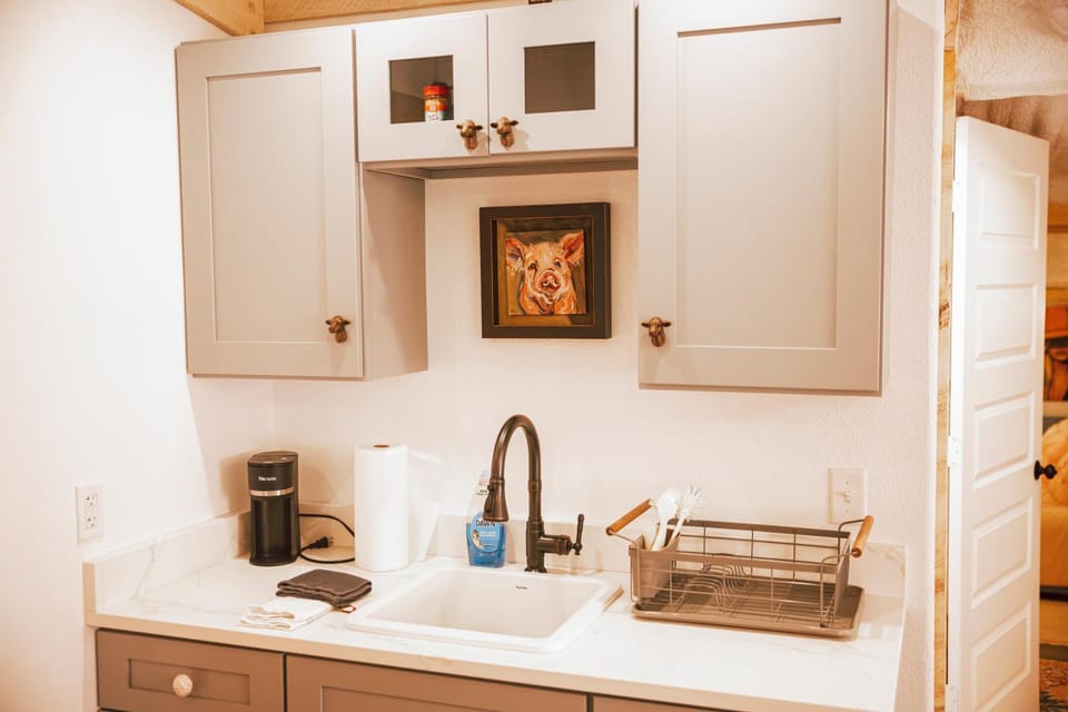 The Pink Hayloft Apartment in Utah