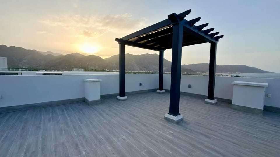 View (from property/room), Mountain view, Sea view, Sea view