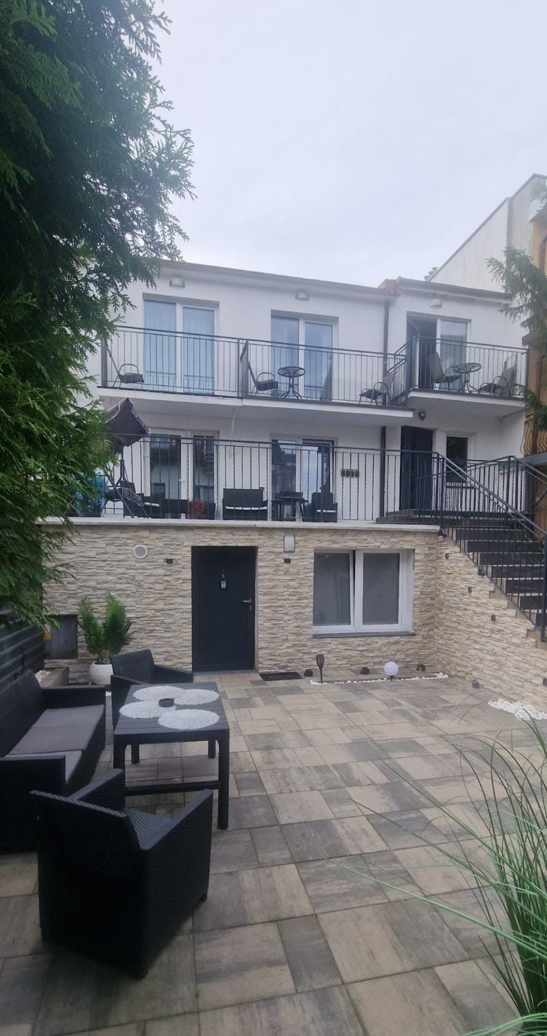 Property building, Balcony/Terrace