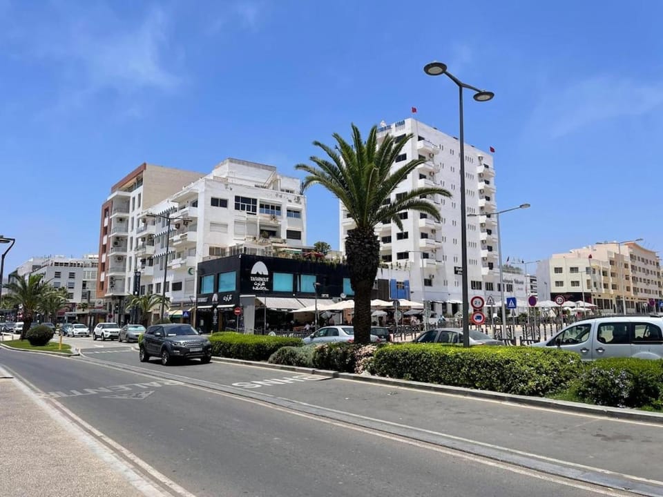 Cosy appartement moderne hypercentral and calm Apartment in Agadir