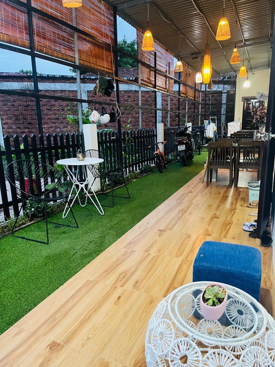 Seating area
