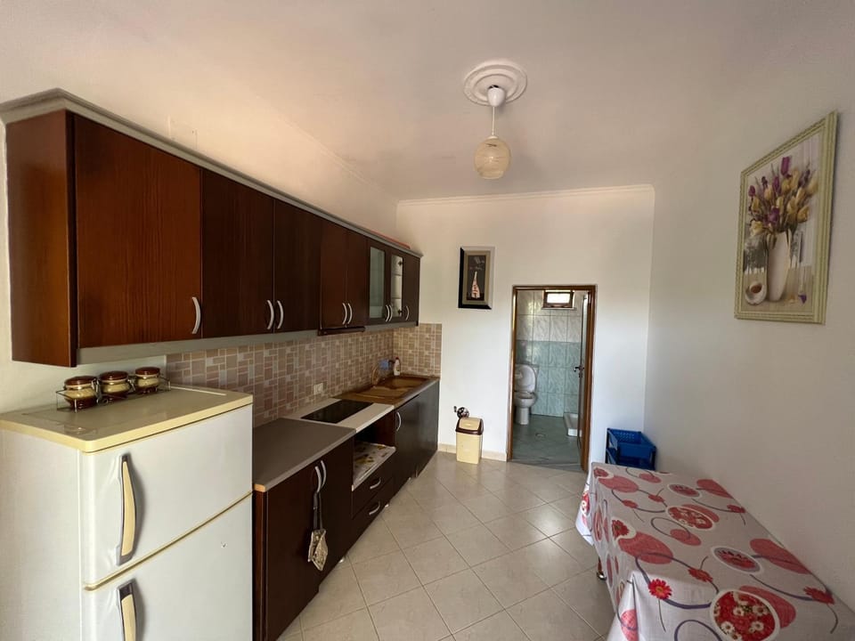 Kitchen or kitchenette, pet friendly, stove