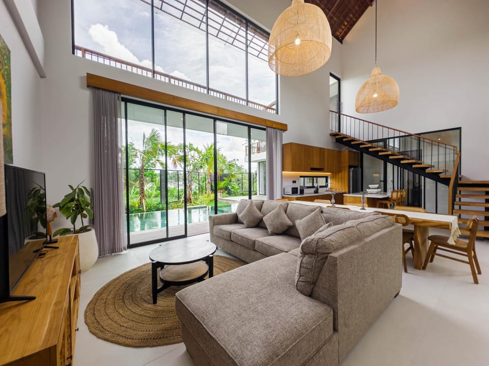 TV and multimedia, Living room, Seating area