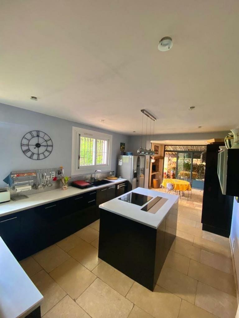 Private villa with pool Villa in Roquefort-les-Pins