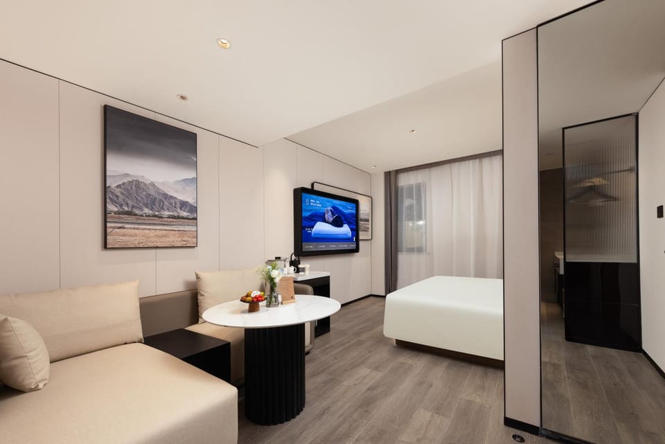 TV and multimedia, Photo of the whole room