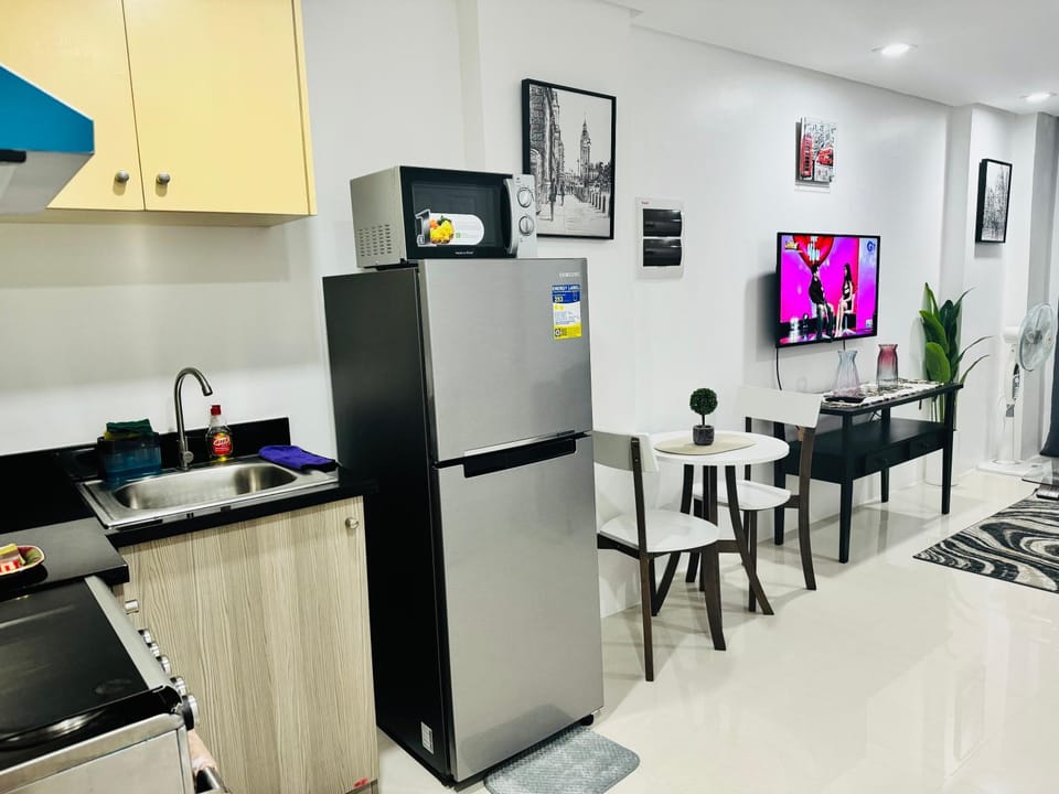 The Traveler's Choice - Unit 605 One Pontefino Tower Apartment hotel in Batangas