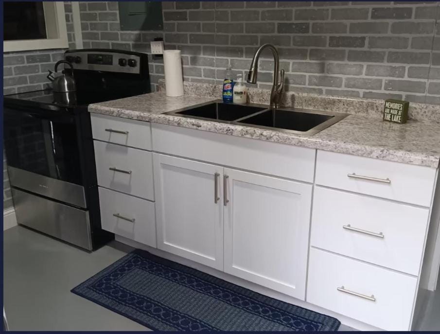 Kitchen or kitchenette, stove