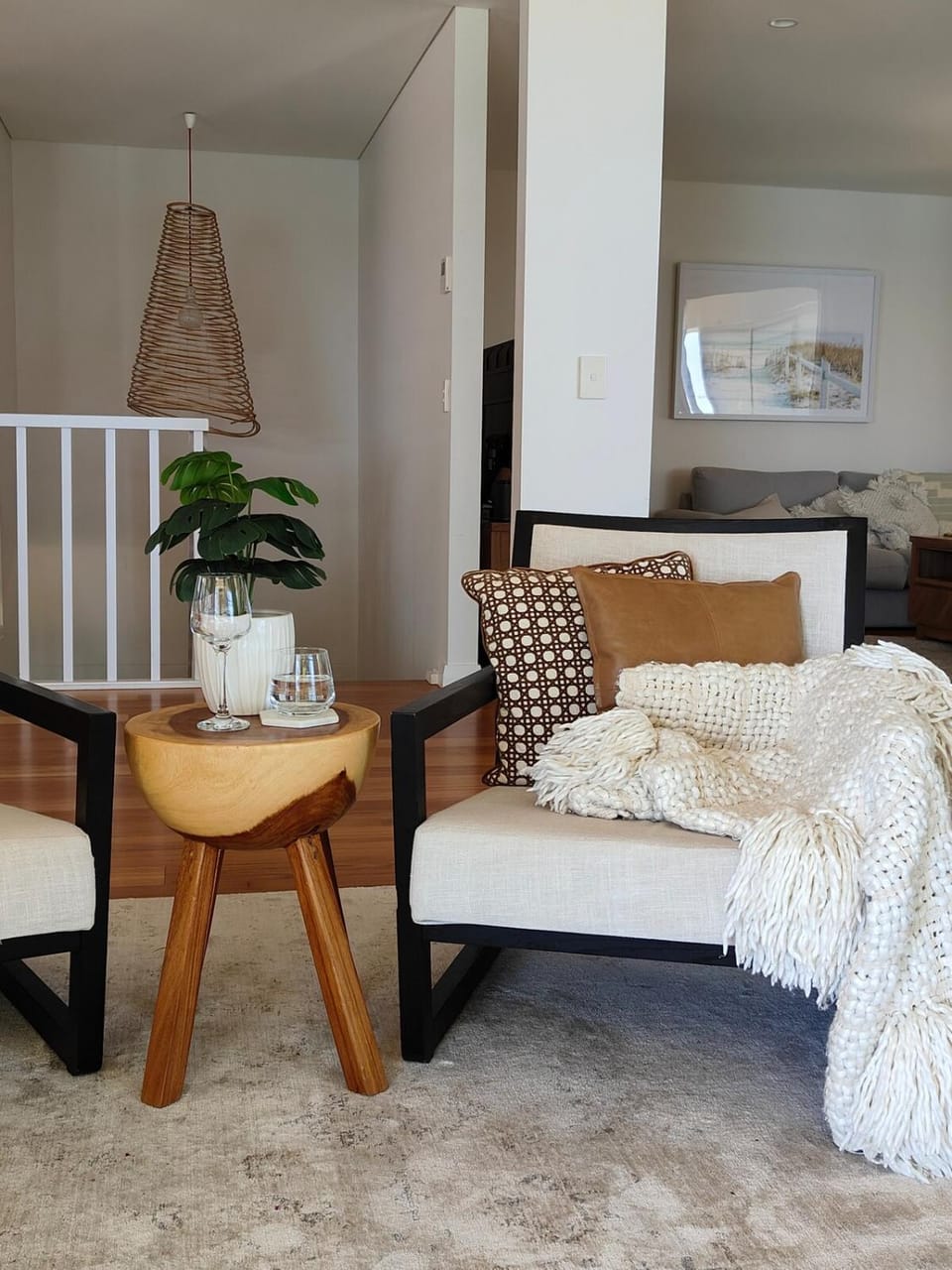 Living room, Seating area