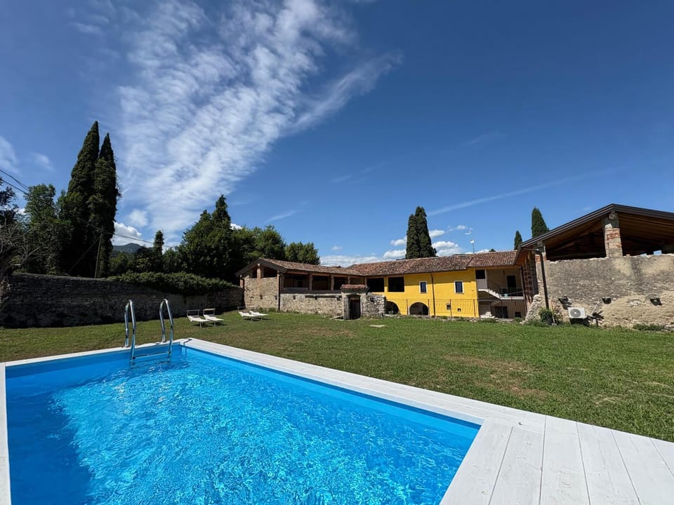 Cascina Monte Tivino Farm Stay in Province of Brescia