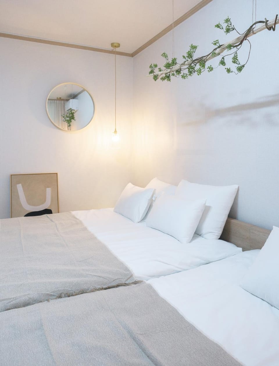 Bed, Photo of the whole room, Bedroom