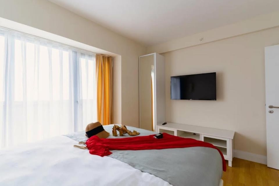 Bed, TV and multimedia, Photo of the whole room, Evening entertainment