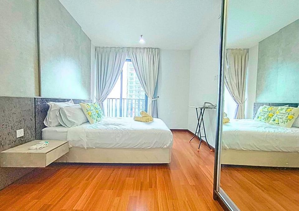 #ICT2, Beauty 2R1B High-Rise in i-City Apartment in Selangor, Malaysia