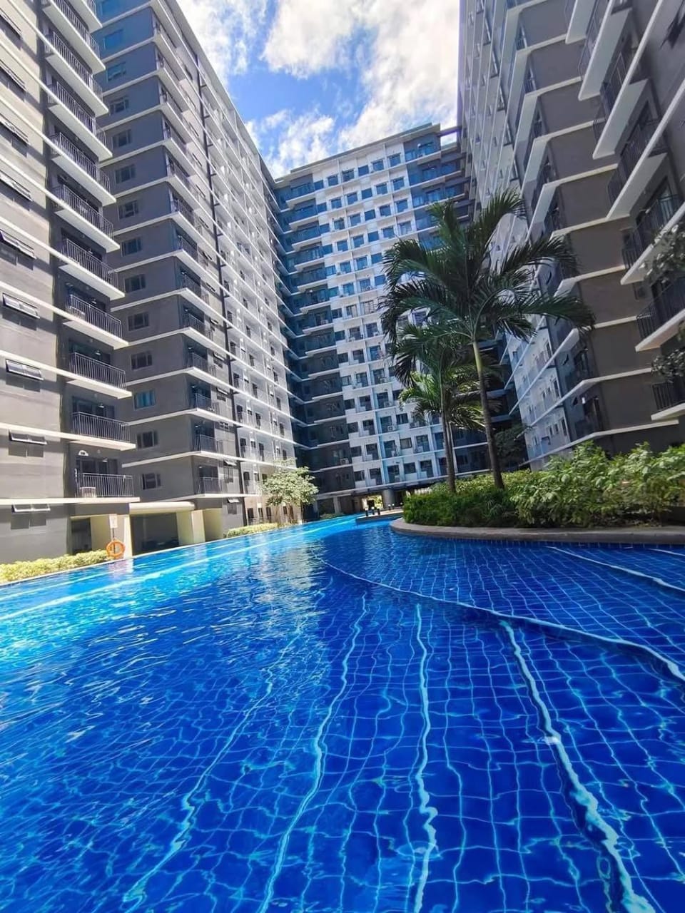 Mall of Asia condotel shore 3 residence Hotel in Pasay