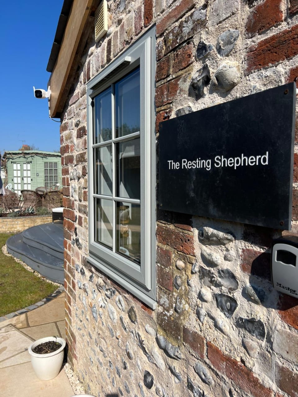 The Resting Shepherd Apartment in Arun District