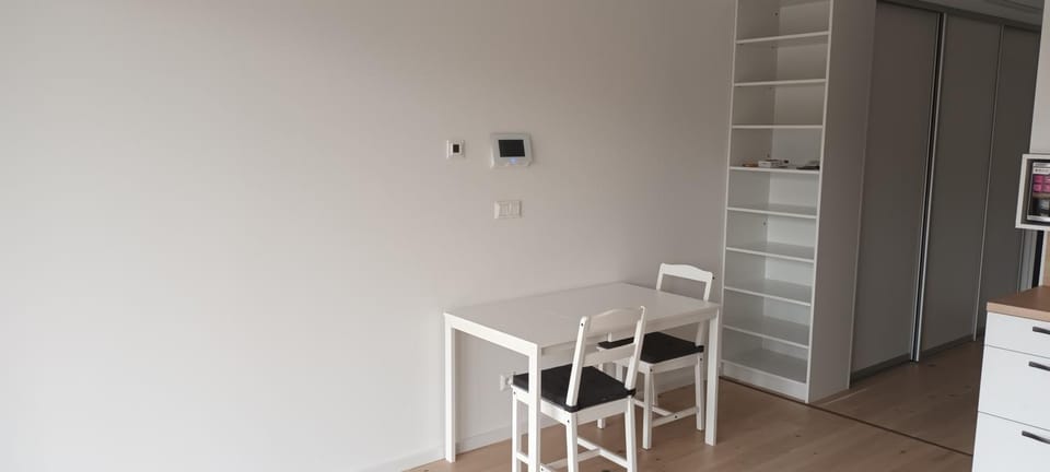 ZWIRN 1 izbovy apartman Apartment in Bratislava