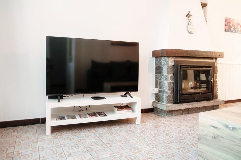 TV and multimedia, Seating area