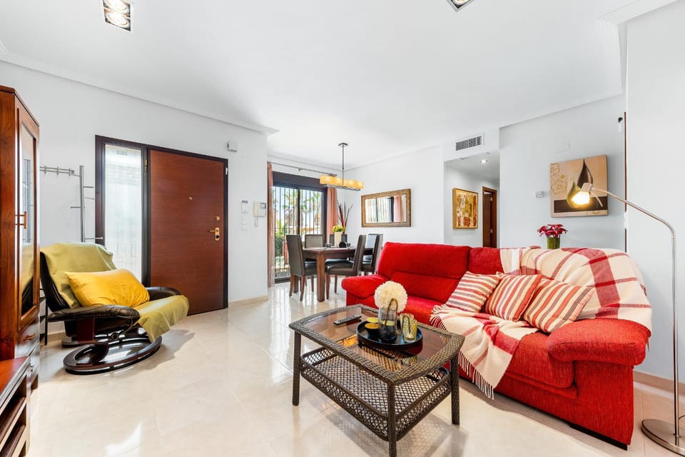 Communal lounge/ TV room, Living room