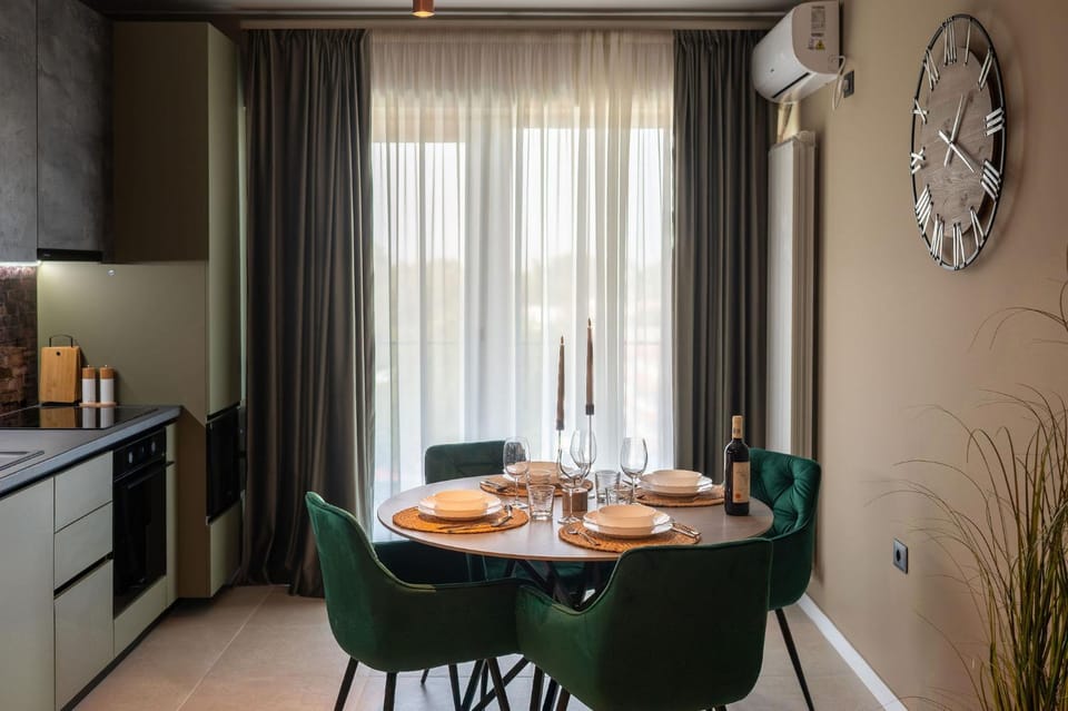 Topaz 103 Apartment in Odyssey Spa&Pool-parking Apartment in Constanța County