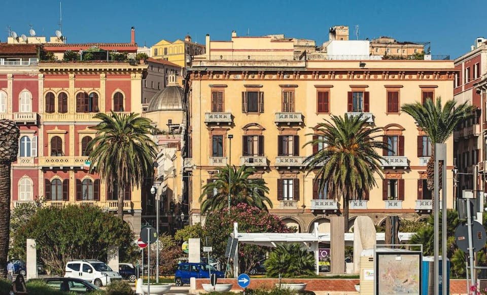 Centro Storico-House Live Express Apartment in Cagliari