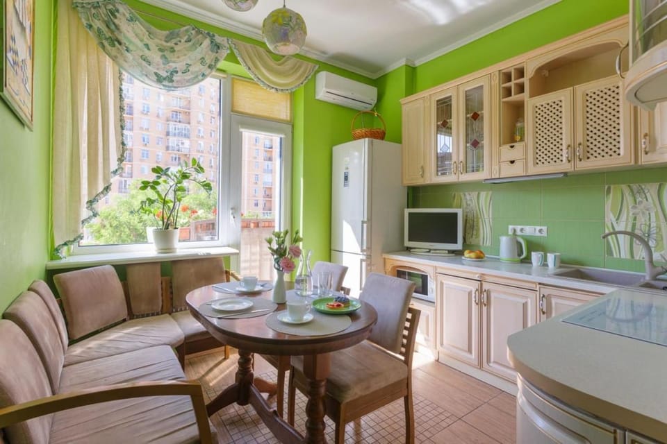 Kitchen or kitchenette, pet friendly, air conditioner