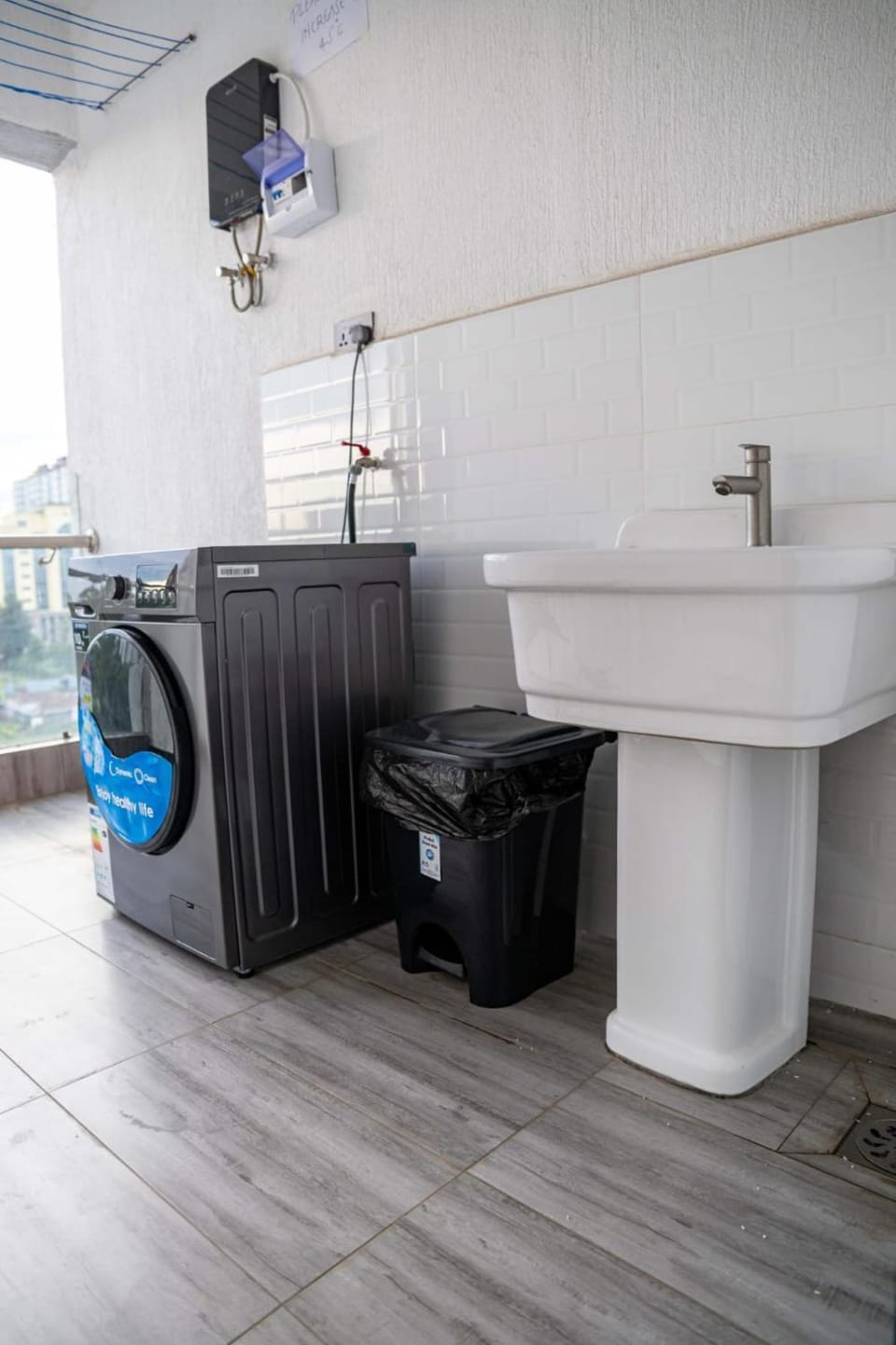 classy tastefully furnished executive three bedroom apartment with fully equipped gym ample parking space swimming pool children playing ground and amazing scenic views Apartment in Nairobi
