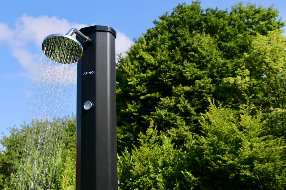 Shower, Garden