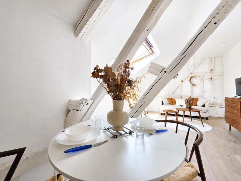 Verneuil sur Avre - Romantic room Apartment in Normandy