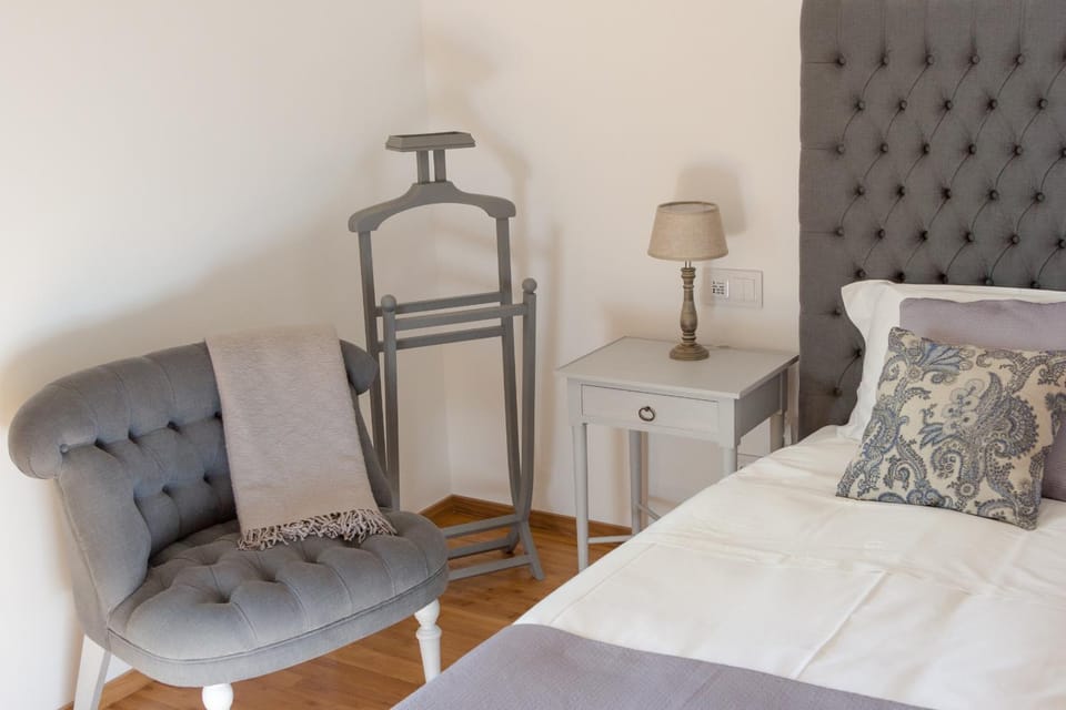 Bed, Decorative detail, Bedroom