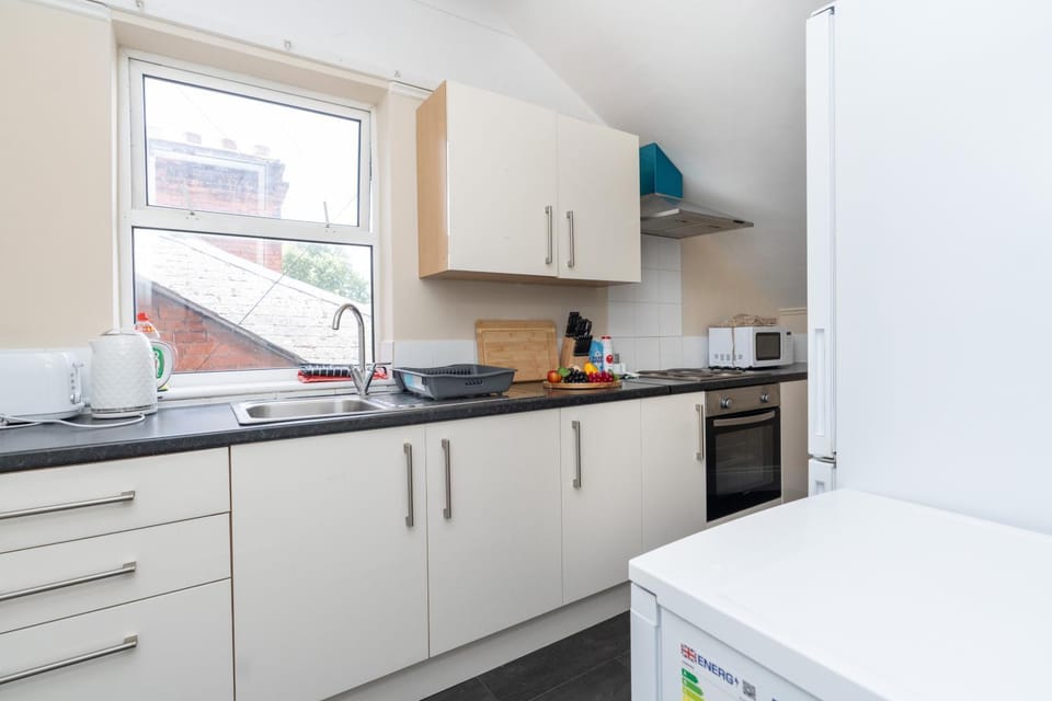 Open Mind Property - FOUR Guests apartment Apartment in Portsmouth
