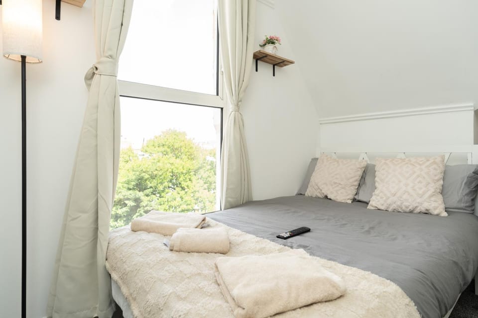 Open Mind Property - FOUR Guests apartment Apartment in Portsmouth
