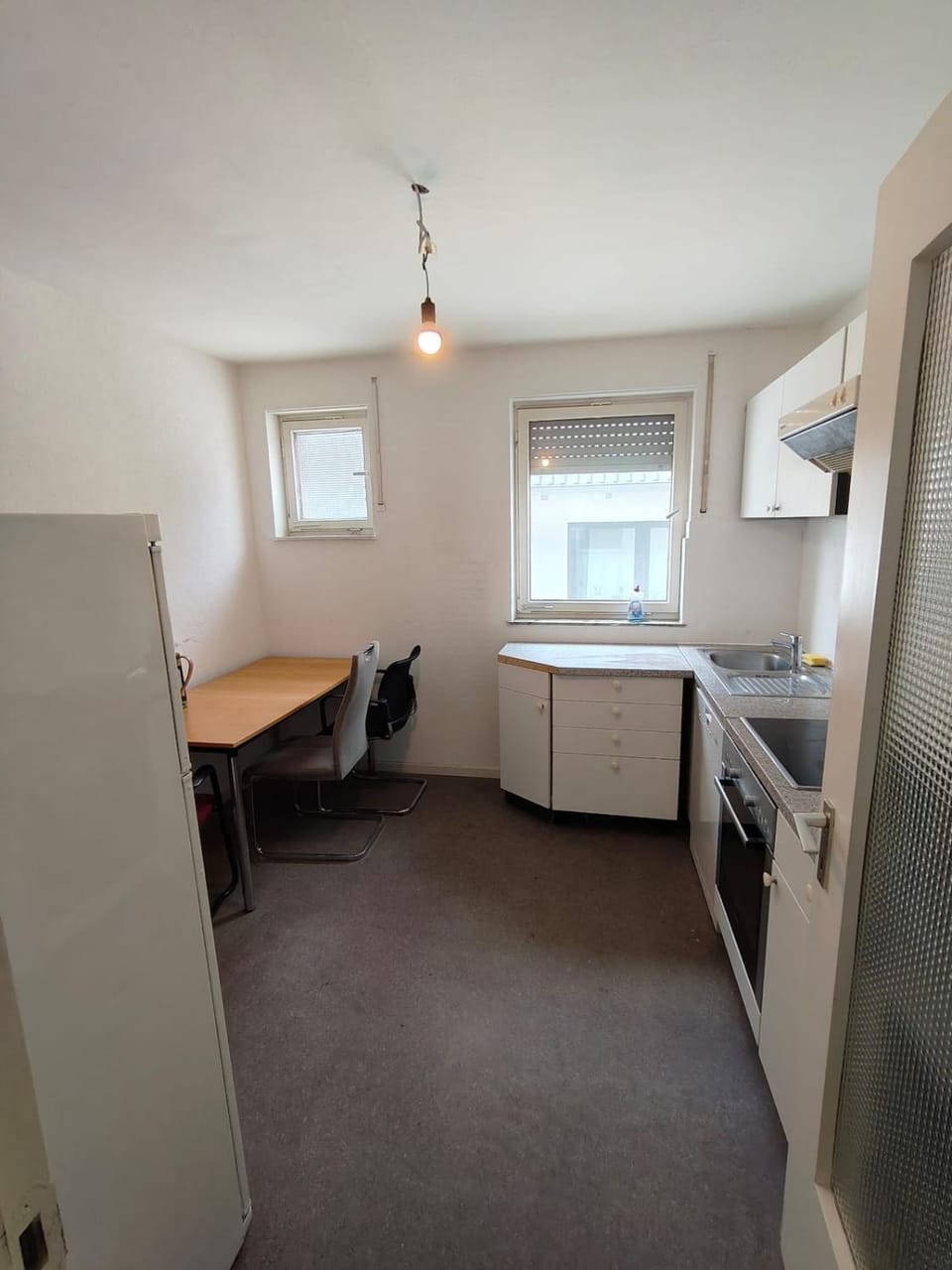 Mobilierte Monteuerswohnungen mit 7 Betten Stuttgart, Böblingen, Reutlingen, Waldenbuch - Tübinger Apartment in Baden-Württemberg