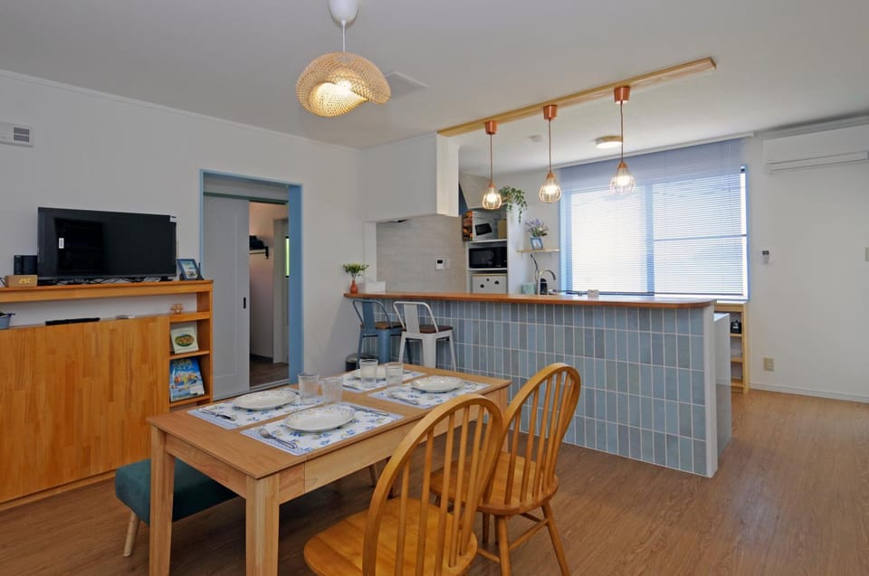 TV and multimedia, Kitchen or kitchenette, Dining area