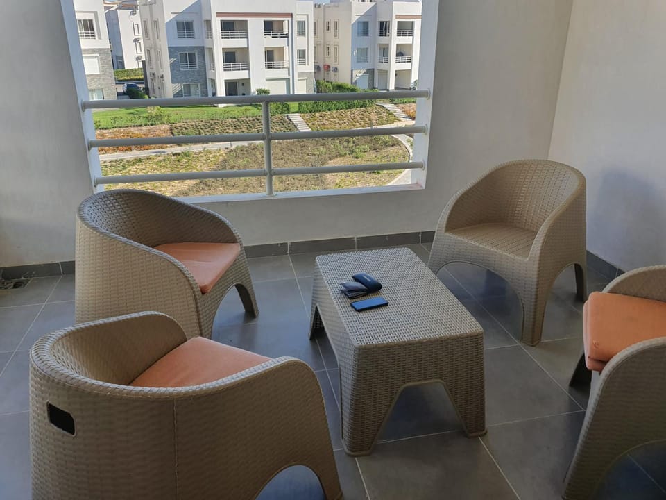 AMWAJ Penthouse 3 Bedroom with AQUA and pools Direct View Apartment in Egypt