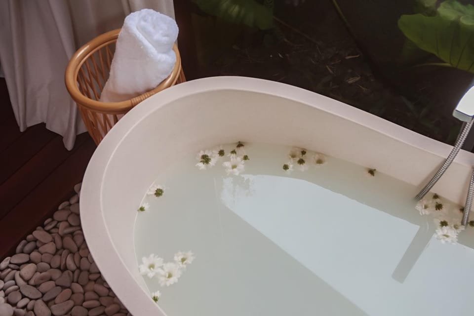 Bedroom, Bath