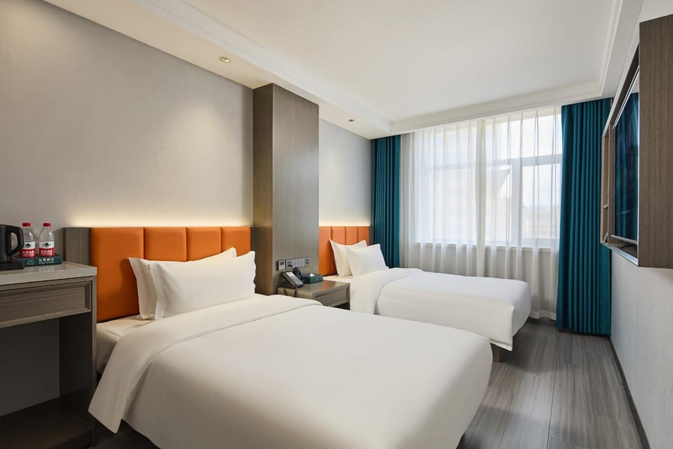 Wellay Hotel Hohhot Xinhua Plaza Hotel in China