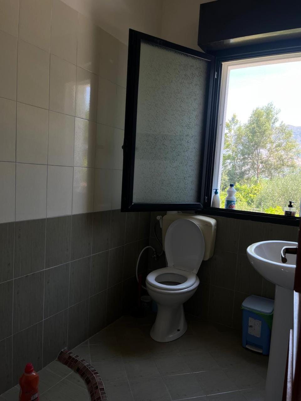 Toilet, Bathroom