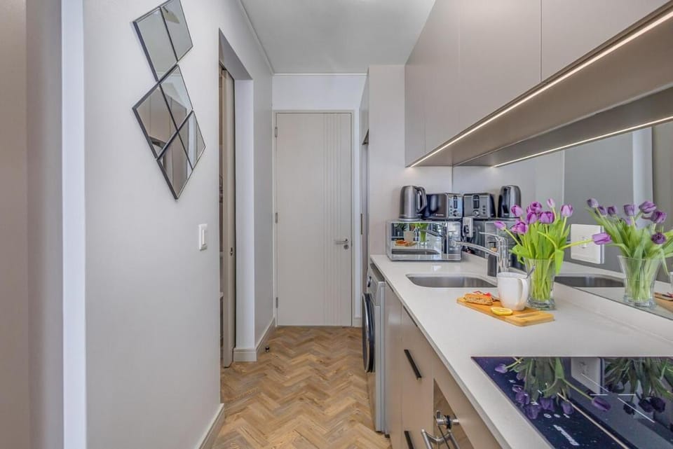 One Rosebank -Minimaluxe Apartment in Johannesburg
